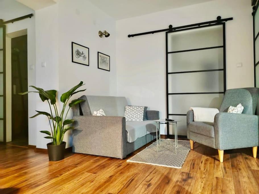 クリニツァ・ズドルイLoft W Starej Wozowniアパートメント エクステリア 写真